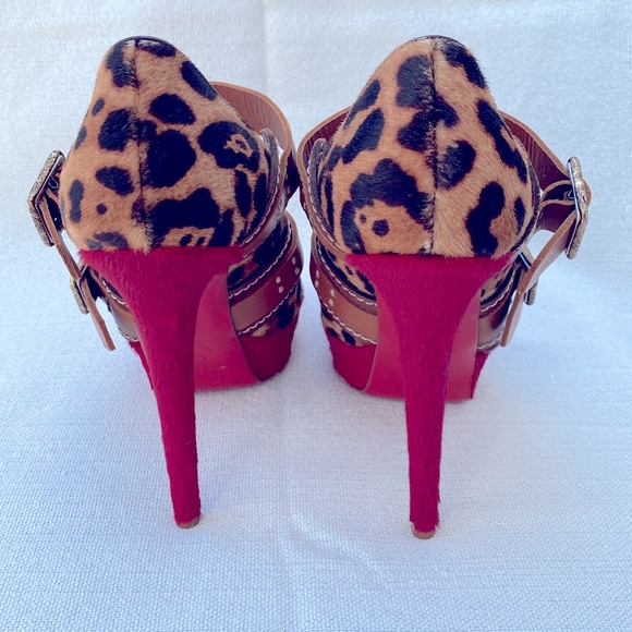 Authentic Christian Louboutin - Picture 3 of 8